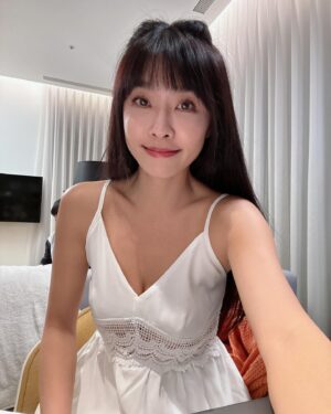 Kelly Huang Thumbnail - 2.2K Likes - Top Liked Instagram Posts and Photos