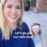 Kelly Kruger Instagram – You have to see my husbands reaction at the end 🤣 

I love these baby blue chrome nails. 
Comment “links” to get the link to the gloves, polish and chrome sent to your DM 🩵

The gloves protect your hands from dryness, aging and who knows what those lights really do….

What’s your usual go to nail color? 

#nails #nailinspo #bluechromenails #babyblue #selfcare