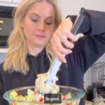 Kelly Kruger Instagram - This veggie chopper is a TIME SAVER!!! This high protein ranch is chefs kiss 💋 (store bought salad dressings have so much sodium and inflammatory oils. It’s easier, cheaper and healthier to just make them yourself! ) Comment “chop” to get a link to the veggie chopper and the recipe for the ranch sent to your DM! #salad #dressing #homecooking #easyrecipes #sogood
