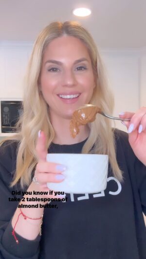 Kelly Kruger Instagram - HERE 👇🏻

Gluten free high protein cookie dough or cookie dough ice cream, it’s your world 

You love my high protein cookie dough balls you are going to LOVE LOVE this!! Anytime you’re craving that nighttime sweet snack, have this and it will check all the boxes!!! 

Who’s making this?! 

Here are the ingredients for a single serve :

2 tbs nut butter of choice 
1/4-1/2 cup vanilla Greek yogurt 
1 tbs protein powder 
1tbs honey 
1 tbs almond flour 
Chocolate chips (we don’t need to measure those)

Mix together and freeze for 10 min 

#cookiedough #highprotein #glutenfree #glutenfreefood #snack #eeeeats #feedfeed #cookies #comfortfood #protein #refinedsugarfree #healthysnacks #icecream