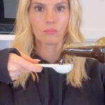 Kelly Kruger Instagram - The special sauce you all asked for! Copycat Raising Cane’s sauce (although I’ve never eaten there I hear it is very popular) minus allllll the chemicals. What do u think? Will you be trying this one? I usually just measure with my heart but start here and adjust to your liking 1/2 cup mayo or vegaaise 1/4 cup ketchup Splash of lemon 1/2 tbs Worcestershire sauce Pepper 1/2 tsp garlic powder #sauce #recipe #easyrecipe #recipeshare #homecooking #organic