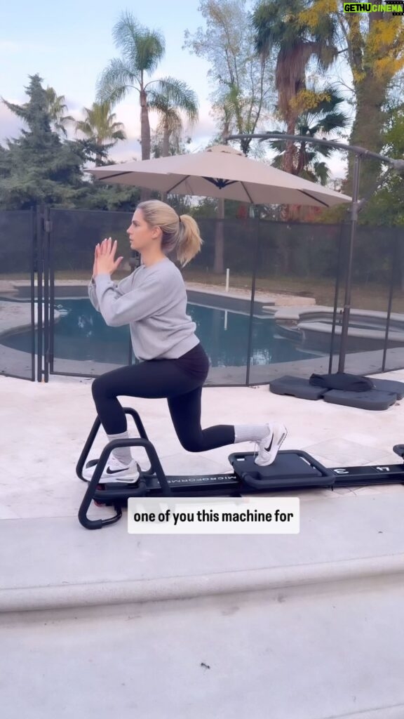 Kelly Kruger Instagram - LAST CHANCE!!! 🌟 There is nothing I love more than giving back to this community that supports me daily. My friends at @lagreefitness are giving one of you your very own Microformer. You are also getting 1 free zoom session with master trainer and my personal trainer @lagreefitbyheather who has helped me take off 75 pregnancy pounds while never getting bored and always feeling sore!!! If that’s not enough you will also get access to the @lagreeingathome app. If you already entered on the first post consider this your double entry!!! To get the micro : 1. Follow me @kellylkruger and @lagreefitness 2. Like this post 3. Comment “IM SO EXCITED” 4. Tag 2 friends that would like this Triple entry share post in story. You can enter as many times as you want, the person will be selected at random by an app on June 1st! #fitness #workout #lagree #strengthtraining #lowimpact #homeworkout #summerbody