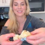 Kelly Kruger Instagram - Cheesy Potato Pancakes!! 🥔 These are so good!!! If you love a crispy on the outside, soft on the inside, cheesy potato you will be obsessed with these!!! If you’re not into cheese you can make them plain or add some meat or veggies to the center instead. **comment “Potatoes” or “Recipe” to get the exact recipe sent straight fo your DM! #potatoes #crispypotatoes #cheese #easyrecipes #comfortfood #eeeeeats #feedfeed #buzzfeedfood #glutenfree #recipeshare