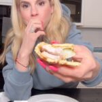 Kelly Kruger Instagram – I tried the viral high protein flat bread and I am absolutely blown away! If you are looking to up your protein and lower carbs but love your wraps this is for you!!! You do not taste the cottage cheese. I REPEAT you do not taste the cottage cheese!!!!! 

Who’s making it? 

2 eggs
1 cup cottage cheese 
Garlic powder 
Onion powder 
Italian seasoning 

Bake at 350 for about 40 min.

#bread #flatbread #highprotein #glutenfree #keto #paleo #easyrecipe #viralrecipes #eeeeeats #comfortfood #sandwich