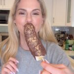 Kelly Kruger Instagram – HERE!👇🏻👇🏻👇🏻

I’m trying to help you satisfy those sweet cravings while still eating clean, getting your protein in and helping you reduce those cravings to begin with! 

This is so quick and easy to make! You can also add a nut butter and different toppings.

Make it :

Cut your banana in half 
Dip in yogurt 
Freeze 
Cover in chocolate and crushed graham crackers 
Freeze again 
Enjoy! 

Will you be making this one? 

#banana #frozenbanana  #snack #cleaneating #healthyfood #highprotein #recipe #easyrecipes #eeeeats #snacks