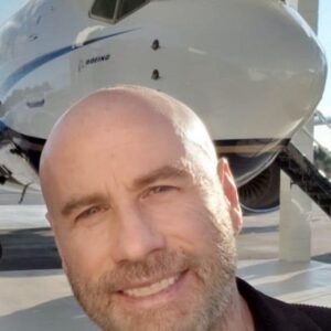Kelly Preston Instagram - Happy Valentine’s Day to my wonderful husband ♥️💕
