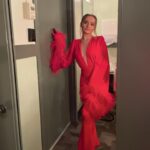 Kelly Sweeney Instagram - one more @jlo x @applemusic post ✨ special thank you again to the amazing team @nappytabs @alishatallarico and choreographers @sienna.lalau @luudaddy @yosheryl