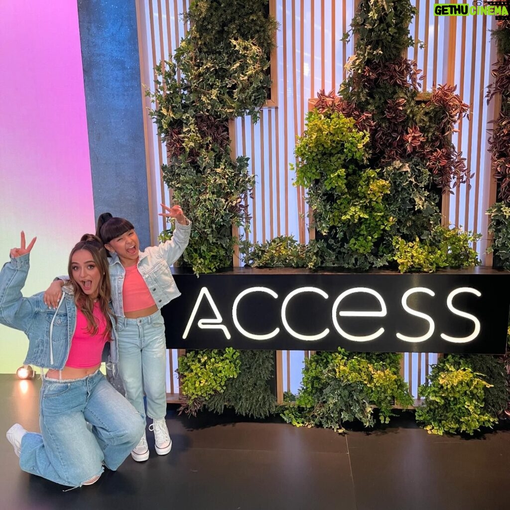 Kelly Sweeney Instagram - around this time 2 years ago, i made my first viral student video featuring my student @aubriella.zarae , and exactly a year later, we were invited to @accesshollywood to interview with @mariolopez 🥹 as a dance instructor, my goal has always been to provide my students with the best training and opportunities i can offer them. there is no better feeling than helping the people you care about. I’m so proud of @aubriella.zarae and happy we could share this moment 🫶🏻