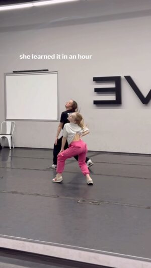 Kelly Sweeney Instagram - I’m addys biggest fan tbh (and tates)
#kellysweeneychoreo #tatemcrae #exes