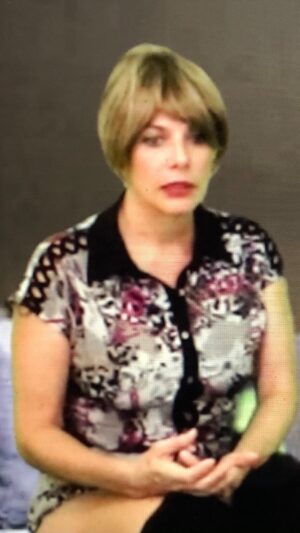 Kenia Gascón Instagram - Chana confiesa cómo fue que conquistó a Néstor. Odiseo la acusa de haberlo comprado.