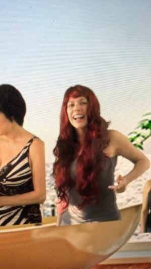 Kenia Gascón Instagram - Rebeca va a maquillarse para salir a la vida y estar protegida, pero ya ha aprendido que lo más importante es la fuerza interior. Por eso decir salir sin maquillaje y mostrarse tal cual es.