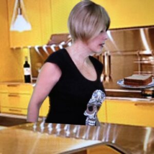 Kenia Gascón Instagram - No te pierdas el estreno de El matrimonio de Chana. Aquí en Instagram. Capítulo cada miércoles.