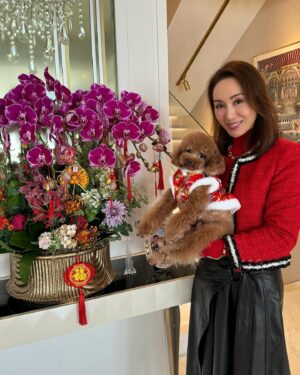 Kenix Kwok Ho-Ying Instagram - 🎉🎉🎉🐲恭喜發財 ! 恭祝大家龍馬精神、龍飛鳳舞、龍騰虎躍、龍年行大運！🥳🥳🥳🧧🧧🌸🌸