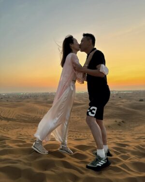 Kenix Kwok Ho-Ying Instagram - 必定要體驗的沙漠之旅，好正！👍🏻🏜️🐫