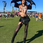 Kerri Colby Instagram - Dia de Doja 🖤🦇