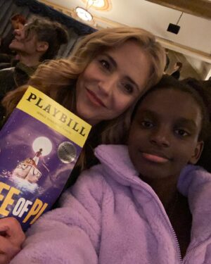 Kerry Butler Instagram - WOW!!! @lifeofpibway is phenomenal!  Magical night of theater!  I think my jaw was dropped the entire first act- either out of delight or fear.  Every aspect was astonishing.  Congratulations to all!! It reminded me of when I studied in England and would see so many shows that made the audience use our imagination.  Thank you @daryl_roth @polkpr for giving me a night I will never forget.