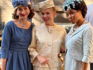 Kerry Butler Instagram - I made it into the last season of #MarvelousMrsMaisel!  Such a fun time filming all day in this smokey restaurant with these gems!  Thanks to my friends Amy and Dan Palladino for including me!  Here are some BTS #marvelousmrsmaisel