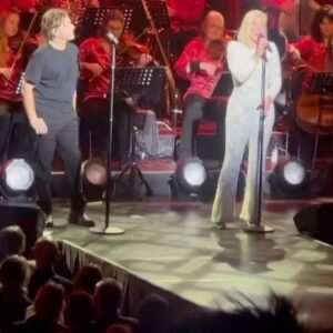 Kerry Ellis Instagram - So many moments…… feeling festive now