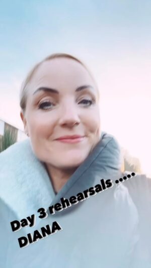 Kerry Ellis Instagram - Been in rehearsals for DIANA the musical concert this week it’s been ALOT of fun .. thank you to @lionsprep making dinners super easy and quick ! ##👇🏻. If you want to try them out …use my discount code #kerry40