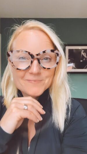 Kerry Ellis Instagram - Beyond excited to share the waiting list, signup sheet for my new course how to succeed in musical theatre, as an artist, ……