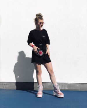 Kerry Ingram Instagram - u k hun?