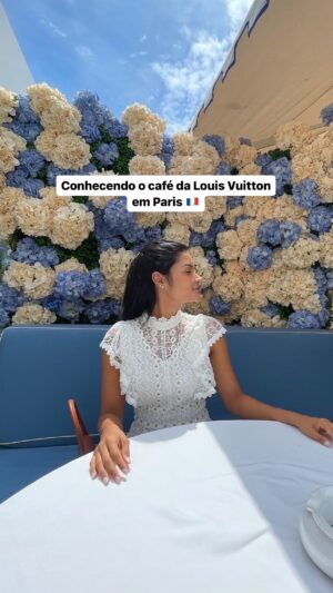 Kethelllen Avelino Instagram - Já tinha ouvido falar desse café? Eu amei a experiência e deixo aqui minha recomendação, vale muito a pena e realmente é muito saboroso✨🤤🫶🏻

2 capuccionos e 1 Chocolate Entrements
Total da conta: € 40 / R$ 219,32

Localização 📍

Maxime Frédéric at Louis Vuitton
P 2 Rue du Pont Neuf, 75001 Paris, França

#cafeemparis #paris #frança