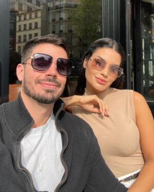 Kethelllen Avelino Instagram - Um feriado diferente 😍🤏🏼🇫🇷🥹✨💕