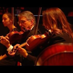Khatia Buniatishvili Instagram - Le Gala de @piecesjaunes à @accor_arena de #Bercy
pour lever des fonds en faveur de l’association Les Pièces Jaunes et améliorer le cadre de vie des enfants et adolescents hospitalisés ou en souffrance. Un petit geste qui pourrait changer une vie. Merci à tous pour leur contribution ❤️

#piecesjaunes #accorarena #paris #france #brigittemacron #asaprocky #rihanna #orchetrelamoureux #adrienperruchon #gims #tchaikovsky #gautiercapuçon #maroon5 #straykids #blackpink #concert #france2 #liveconcert #music #art #piano #love #life #khatiabuniatishvili