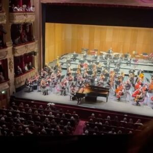 Khatia Buniatishvili Instagram - Merci Nice ☀️Quelle ville merveilleuse!

Opéra de Nice 27.10.2023 with Orchestre Philhamonique de Nice and Lionel Bringuier 

#nice #france #opera #operadenice #concert #cartier #music #art #piano #love #life #khatiabuniatishvili