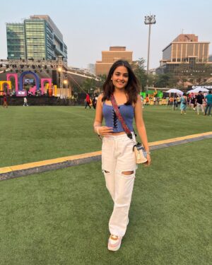 Khushi Mishra Instagram - A day filled with smiles👼🏻