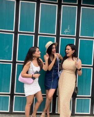 Khushi Mishra Instagram - Been a year since Phuket and safe to say, I’m not over it🌊🫶🏻