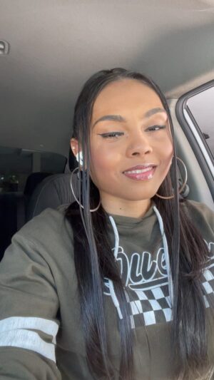 Kiami Davael Instagram - On my mind & wanted to share. What are your thoughts on this?? I’d love to hear! Love y’all and I mean it! 🥰