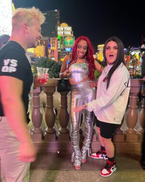 Kiera Hogan Instagram - Vegas part 1 💙💙