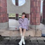 Kiki Lin Instagram - 今天葛格在淡水拍 是我愛的淡水當然要來✌🏻 天氣很好要拍個照吧 ：可以幫我拍照一下嗎 Ju：我是來工作的！！！！ 我絕對是真心來 陪（幸）他（災）拍（樂）戲（禍）的 #那不是曝光是褲褲啦