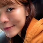Kiki Lin Instagram - 最近未完待續的事情很多 要忙的事情也很多 不過一件一件事情都慢慢到位也慢慢就緒 努力的過程中擔任好每個角色 回歸我的影片 前陣子沒拍戲的好處就是把皮膚養的好好的 只擦隔離蓋一點點無藥可救的黑眼圈 只要看自己狀態好就會忍不住開啟原相機🌝 看著乾淨亮亮的臉臉很是高興 有部分功勞也是我最近正在努力的小秘密 等我吧♥️ #很忙錄也很滿足 #只差未來你們才能給我的踏實回饋了 #TAMATAMA