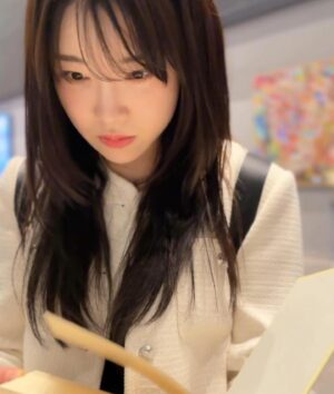 Kim Ah-young Instagram - 데구루르르르루 .. 2회 밖에 안남았다니 . . 😣