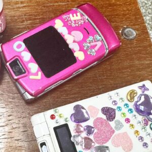 Kim Ah-young Instagram - …──┼─…∥♡∥…─┼──… 

　한순간도、너를보난l적없어、 

㈎슴어l눈물을、잊어본적○l없어、 

　㈐른㉴랑어l또기다l며㈔는、 

　　　널 미워도핬l지만、 

　기억○l이별보㉰항l복하i、 

　　　오지않을 널 기㉰己i며… 

…──┼─…∥♡∥…─┼──