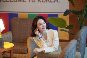 Kim Chae-eun Instagram - 김비서's 본명 #김윤재
김비서's 별명 #김양