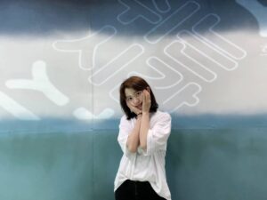 Kim Ji-min Instagram - 단발했어요오오 💇‍♀️