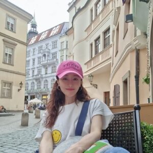 Actress Kim Ji-soo HD Instagram Photos and Wallpapers June 2024