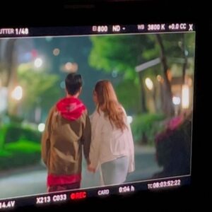 Kim Ji-young Instagram - 구필수는 없다가 기나 긴 여정 끝에 드디어 막을 내렸습니다- 춥고 또 더운 현장에서 누구보다 고생하셨을 모든 스텝분들과, 배우분들 정말 수고 많으셨고, 함께 일하며 또 하나의 추억을 만들어 갈 수 있어 영광이었고 행복했습니다! 촬영하는 동안 친구처럼 정말 즐겁고 편했던 지현이,영재,동규 동생들도 모두 고마워요:) 또, 안나랑 같이 촬영하며 누구보다 가장 고생했을 준표에게 정말 수고 많았고, 진심으로 고맙다는 말 전합니다🙃 마지막으로, 구필수는 없다를 시청해주시고, 많은 관심과 사랑 주신 모든 여러분들께 진심으로 감사드립니다❤️안나로 살아갈 수 있어 잊지 못할만큼 많이 행복했어요, 정말 감사합니다🙇‍♀️