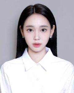 Actress Kim Ji-young HD Instagram Photos and Wallpapers September 2022