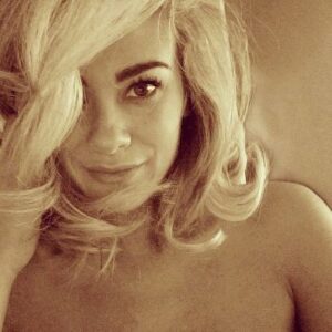 Kim Matula Instagram - #tbt to that time I was like oh damn my hair looks great right now