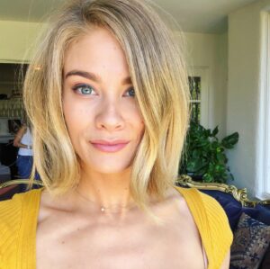 Kim Matula Instagram - just taking advantage of my light