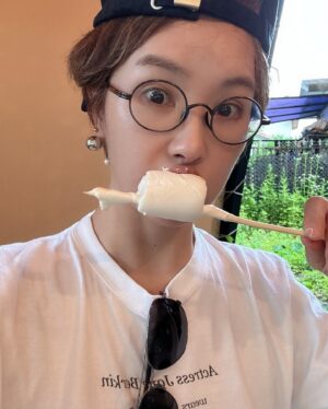 Kim Seon-a Thumbnail - 2K Likes - Top Liked Instagram Posts and Photos