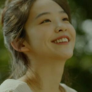 Kim Si-eun Instagram - 나의 여름 이야기🍀
