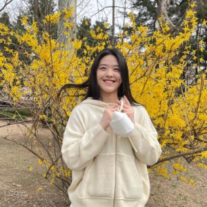 Kim Si-eun Instagram - 기부니 조하효 헤헤🤪