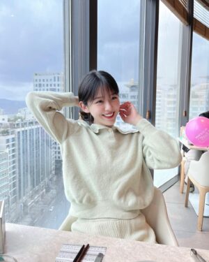 Kim Si-eun Instagram - 낄낄낄😂