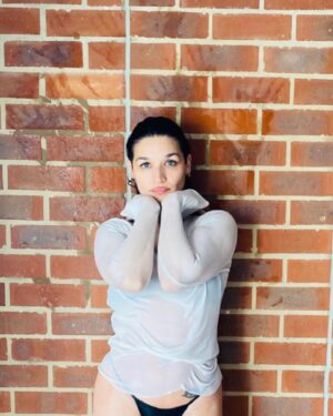 Kim Suzanne Engelbrecht Instagram - 🩵 #NPT #NoPantsThursday