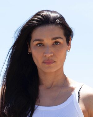 Kim Suzanne Engelbrecht Instagram - Photographed by @josieborain Kisses 😘 
💙 Thank You @realconcerts #KimE